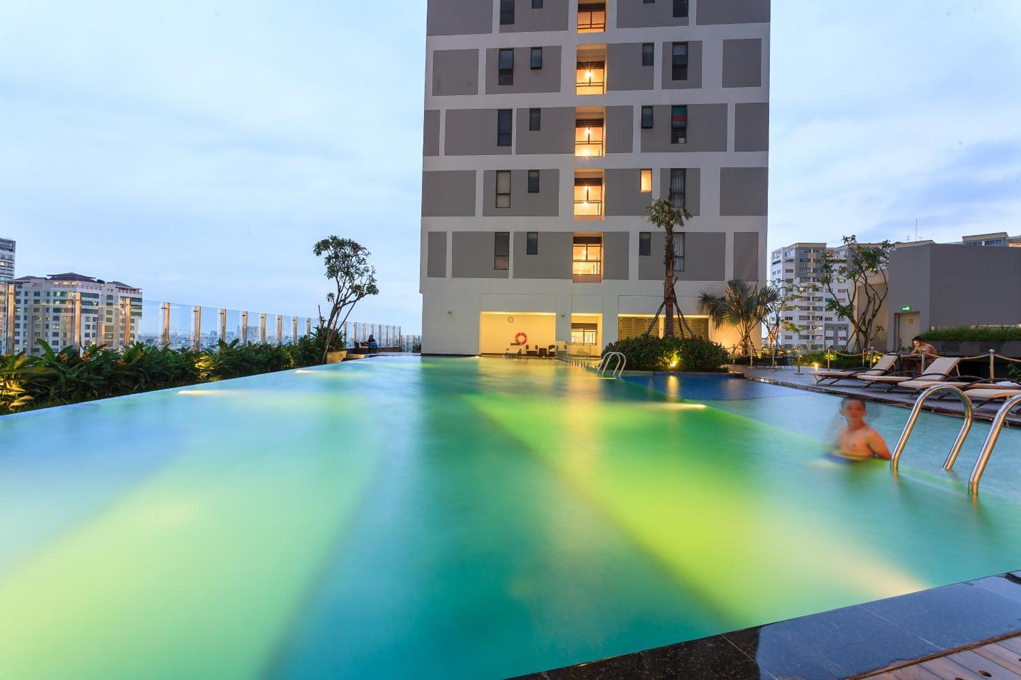 Spacious Saigon - Infinity Pool In Rivergate Cidade de Ho Chi Minh Exterior foto